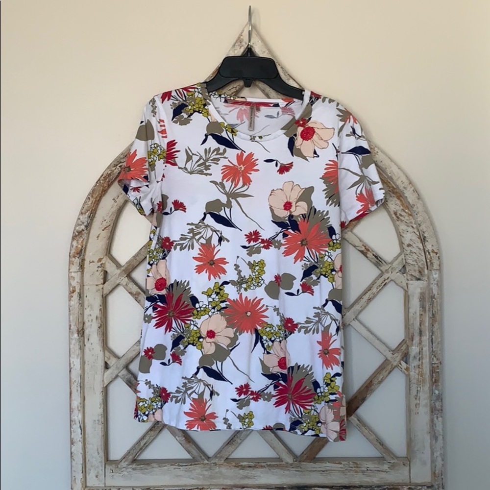 Banana Republic T-shirt